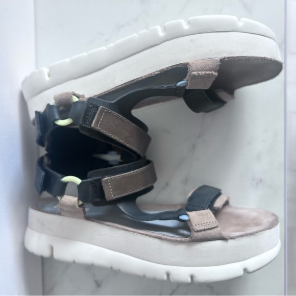 Camper Oruga Up Black Taupe Sandals Women Size 10 - Picture 10 of 15